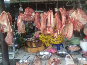 HƠN 43% MẪU THỊT HEO TẠI TP.HCM CÓ HÀM LƯỢNG KHÁNG SINH SULFADIMIDIN VƯỢT MỨC